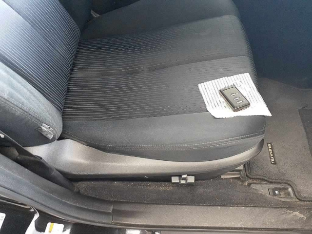 SUBARU LEGACY 2011