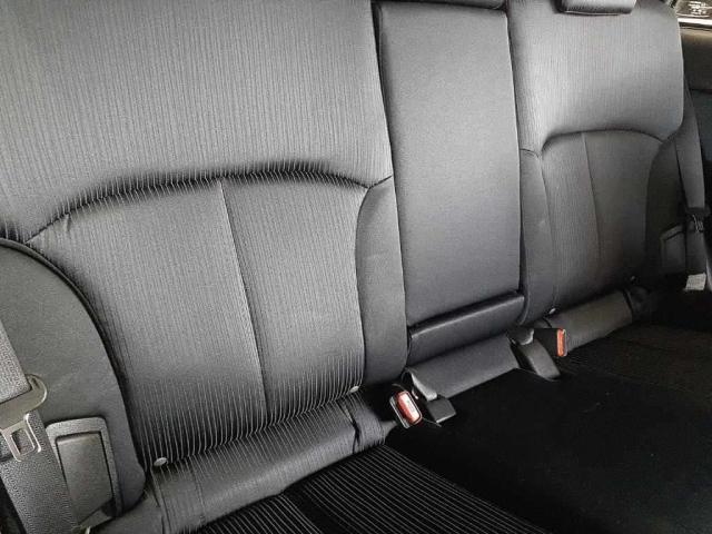 SUBARU LEGACY 2011