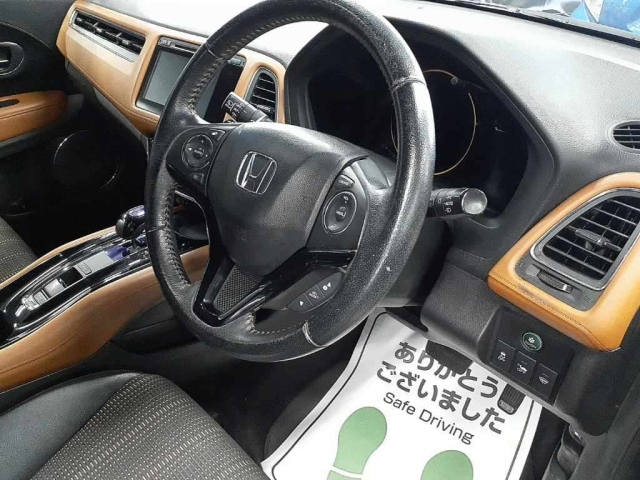 HONDA VEZEL 2014