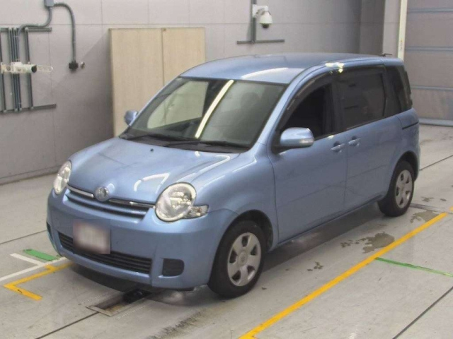 TOYOTA SIENTA 2012