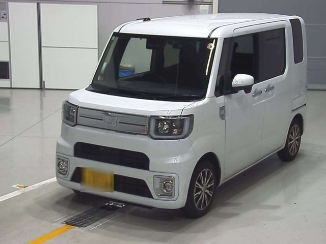 DAIHATSU WAKE 2021