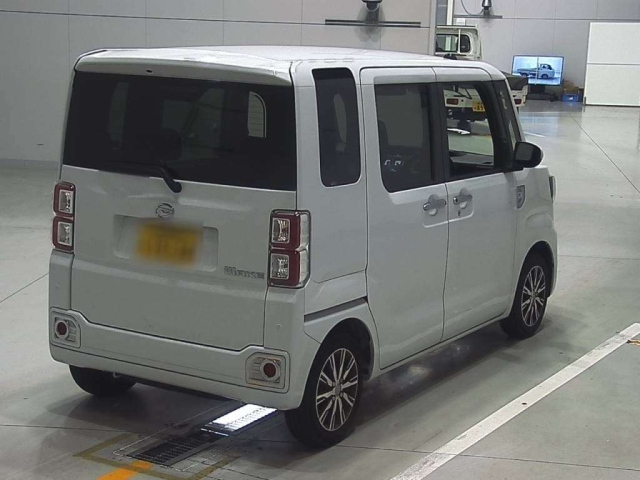 DAIHATSU WAKE 2021