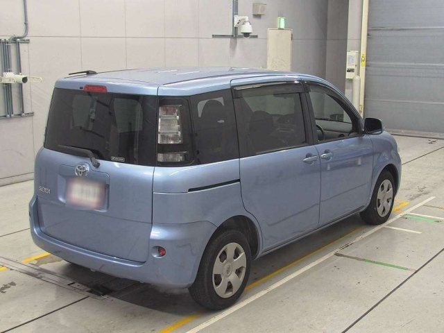 TOYOTA SIENTA 2012