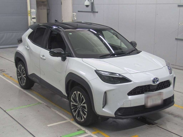 TOYOTA YARIS CROSS 2023