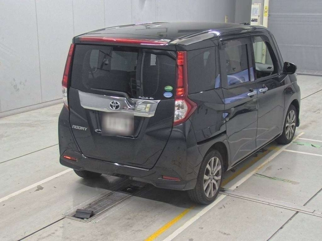 TOYOTA ROOMY 2020
