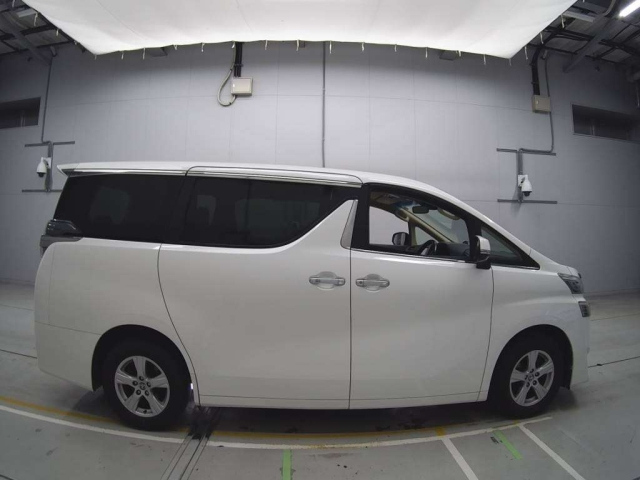 TOYOTA VELLFIRE 2019
