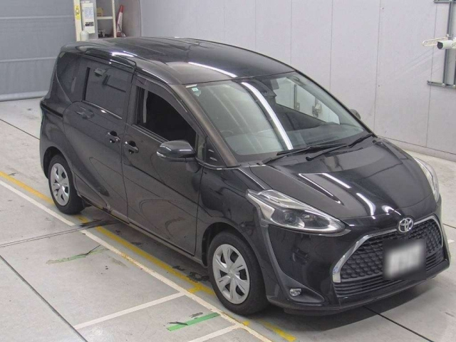 TOYOTA SIENTA 2019