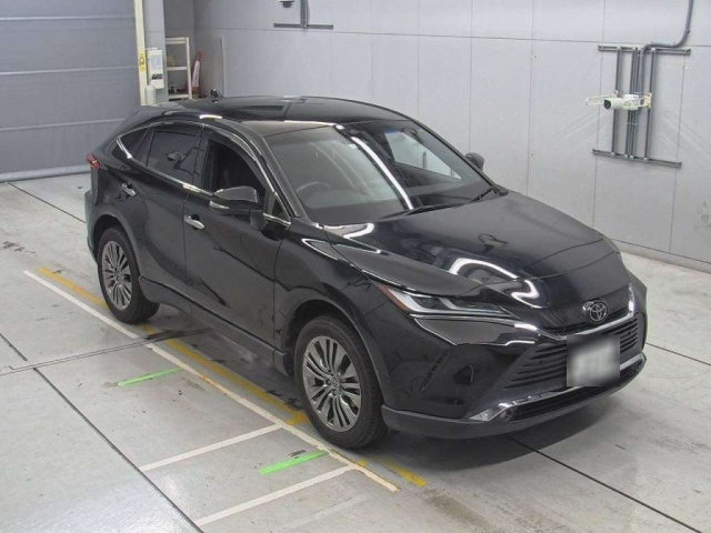 TOYOTA HARRIER 2022