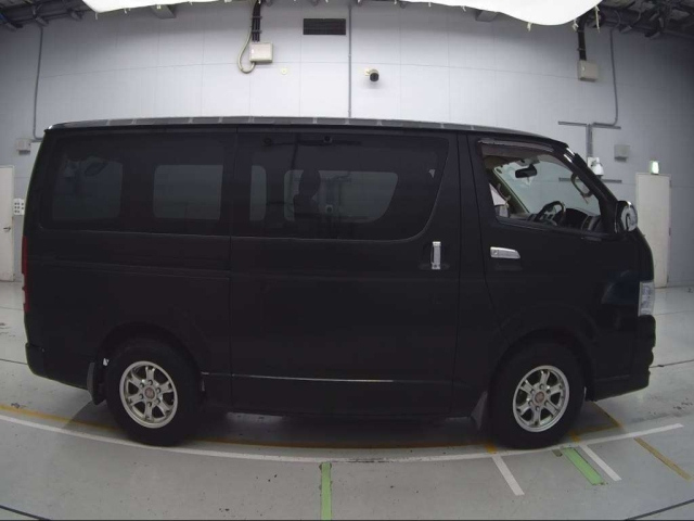 TOYOTA REGIUS ACE VAN 2012
