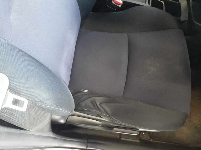 TOYOTA WISH 2013