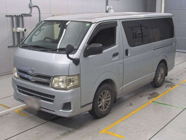 TOYOTA REGIUS ACE VAN 2012