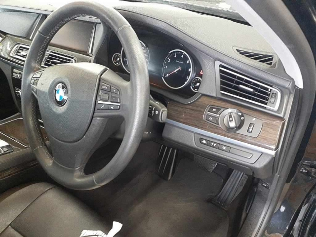 BMW 7 SERIES 2014