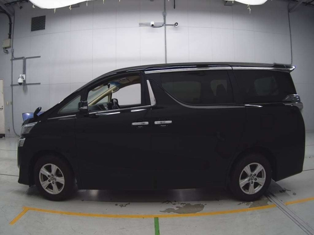 TOYOTA VELLFIRE 2019