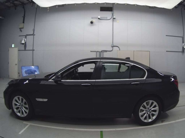 BMW 7 SERIES 2014