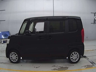 HONDA N BOX 2017