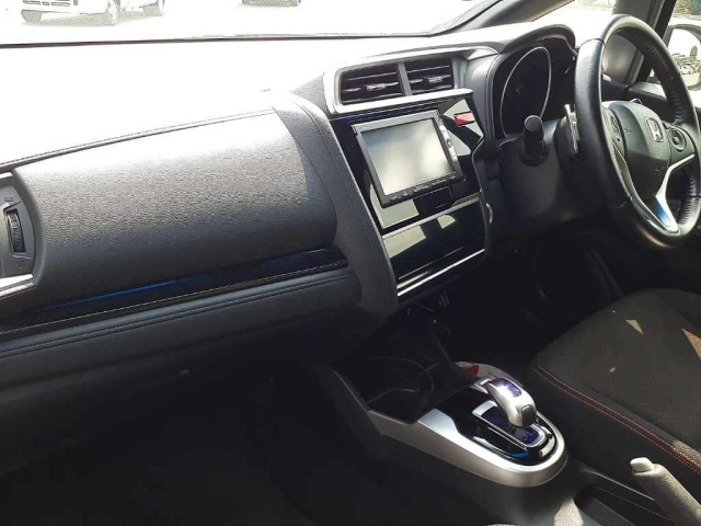 HONDA FIT 2015