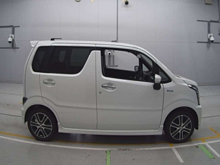 SUZUKI WAGON R 2025