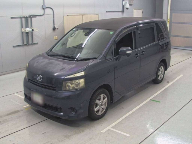 TOYOTA VOXY 2008