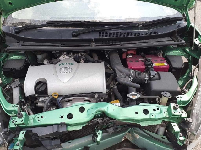 TOYOTA SIENTA 2017