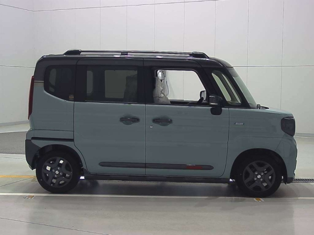 SUZUKI SPACIA GEAR 2024