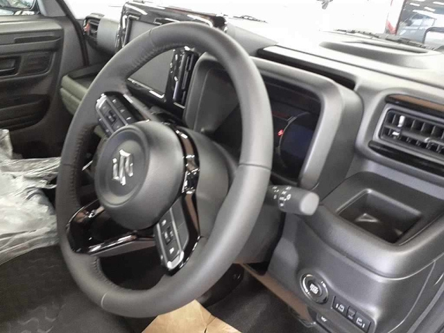 SUZUKI SPACIA GEAR 2024