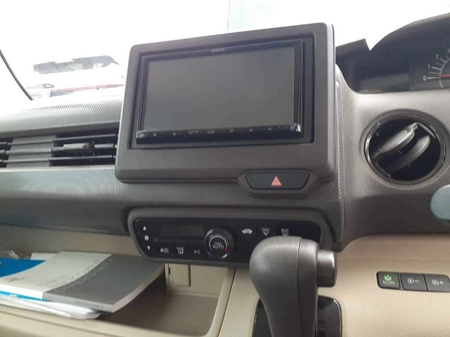 HONDA N BOX 2018
