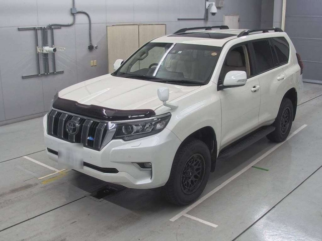 TOYOTA LAND CRUISER PRADO 2023