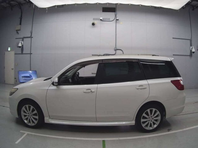 SUBARU EXIGA 2011
