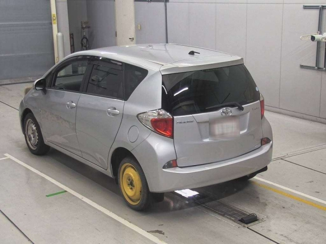 TOYOTA RACTIS 2013