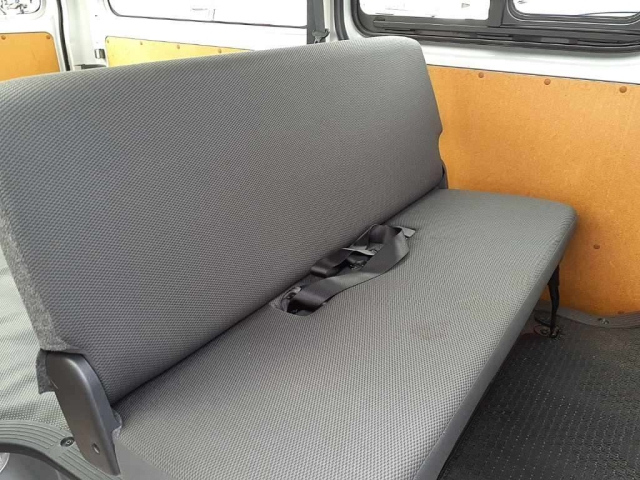 TOYOTA HIACE VAN 2023