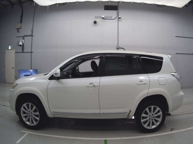 TOYOTA VANGUARD 2012