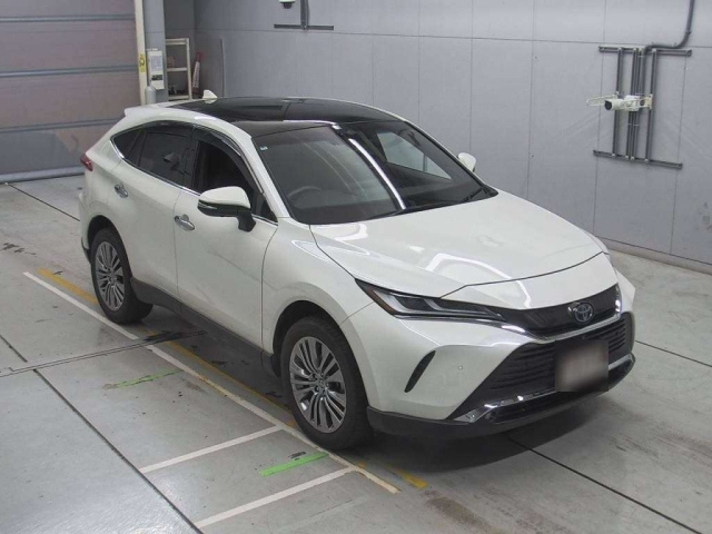 TOYOTA HARRIER 2022