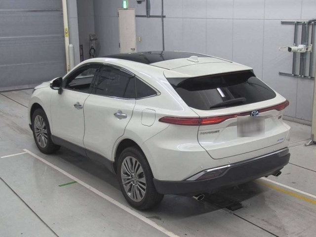 TOYOTA HARRIER 2022