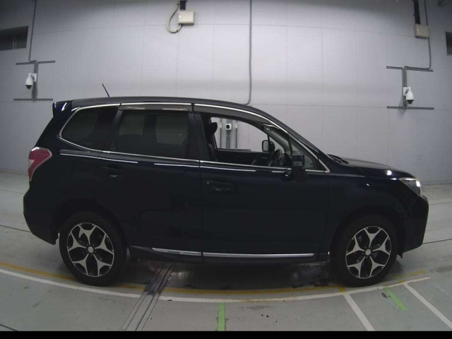 SUBARU FORESTER 2014