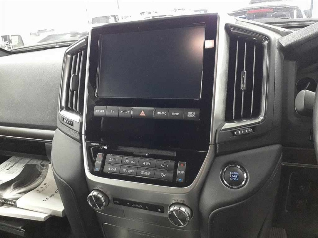 TOYOTA LAND CRUISER 2020