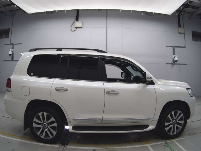 TOYOTA LAND CRUISER 2020