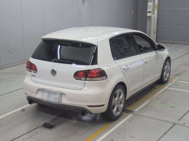 VOLKSWAGEN GOLF 2011