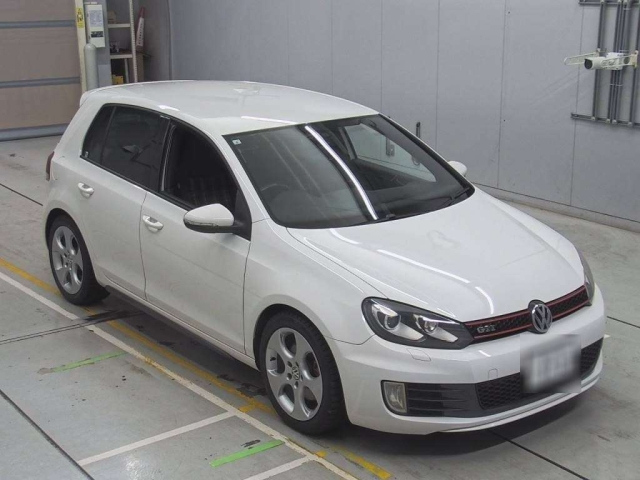 VOLKSWAGEN GOLF 2011