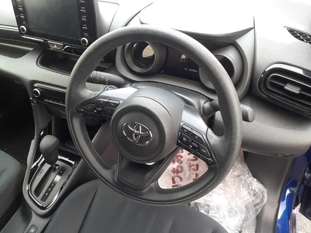 TOYOTA YARIS 2022