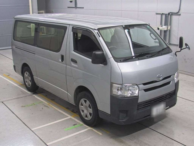 TOYOTA REGIUS ACE VAN 2016