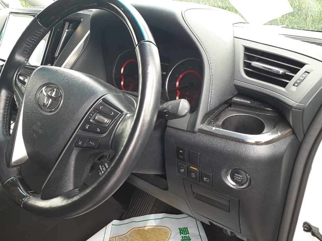 TOYOTA ALPHARD 2021