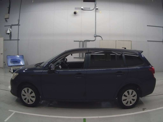 TOYOTA COROLLA FIELDER 2013