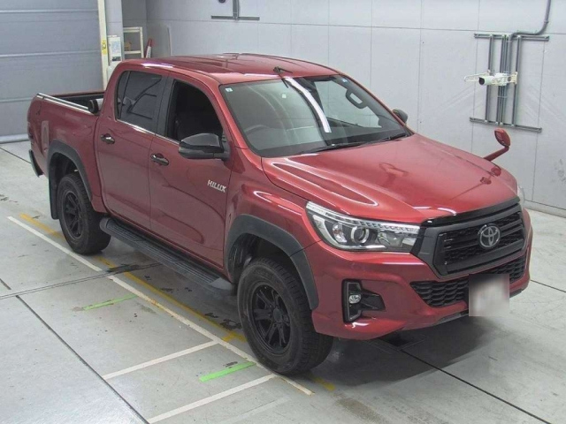 TOYOTA HILUX 2020