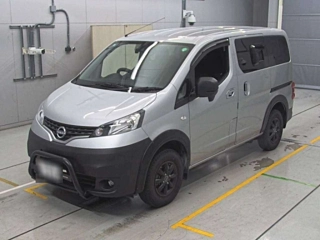 NISSAN NV200 2021
