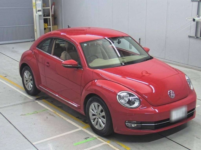 VOLKSWAGEN THE BEETLE 2015