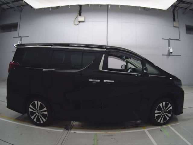 TOYOTA ALPHARD 2023