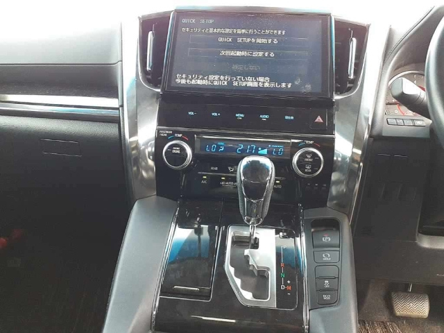 TOYOTA VELLFIRE 2018