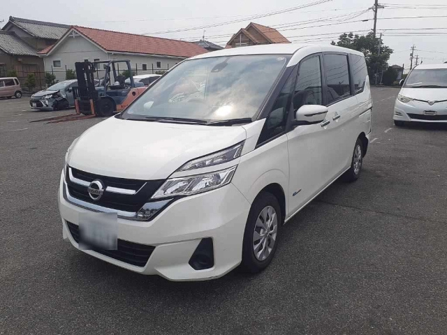 NISSAN SERENA 2017