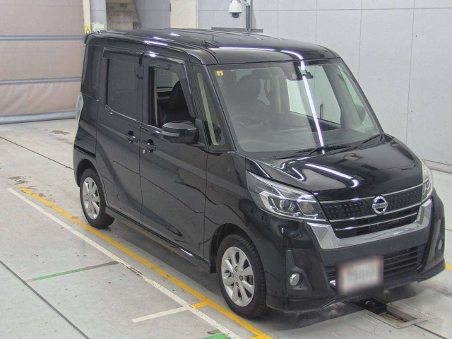 NISSAN DAYZ ROOX 2018