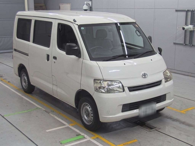 TOYOTA LITE ACE VAN 2018